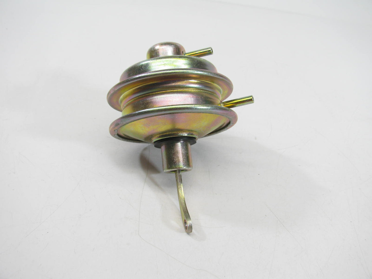 NEW - OUT OF BOX VC369 Distributor Vacuum Advance 1982 Toyota Corolla 1.8L-L4