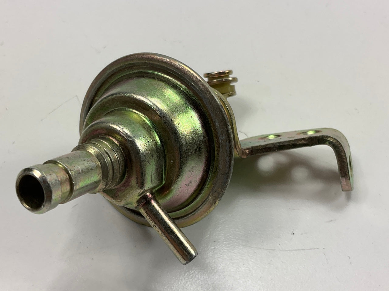 NEW UNBOX VC615 Carburetor Choke Pull-Off 81-83 Chevy GM 2.8L V6 Rochester 2-BBL