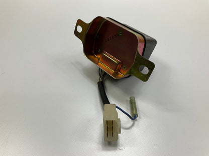 NEW - OUT OF BOX VR137 Voltage Regulator 1968-1977 Toyota