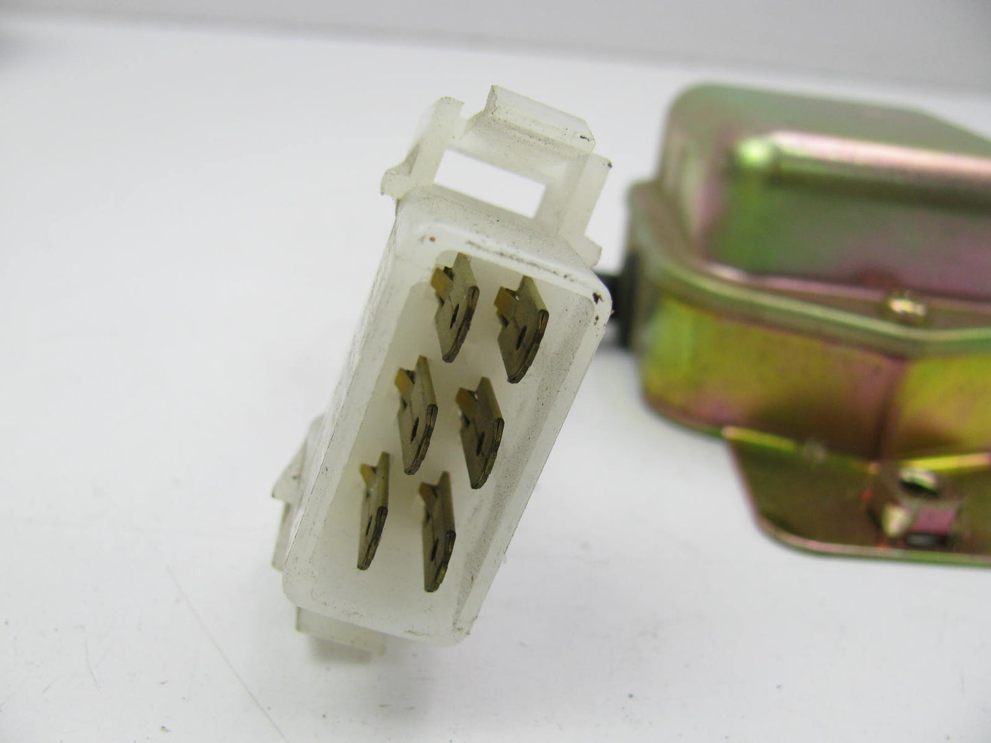 NEW - OUT OF BOX VR152 Voltage Regulator For 1973 Datsun 510 73-74 610 1974 710