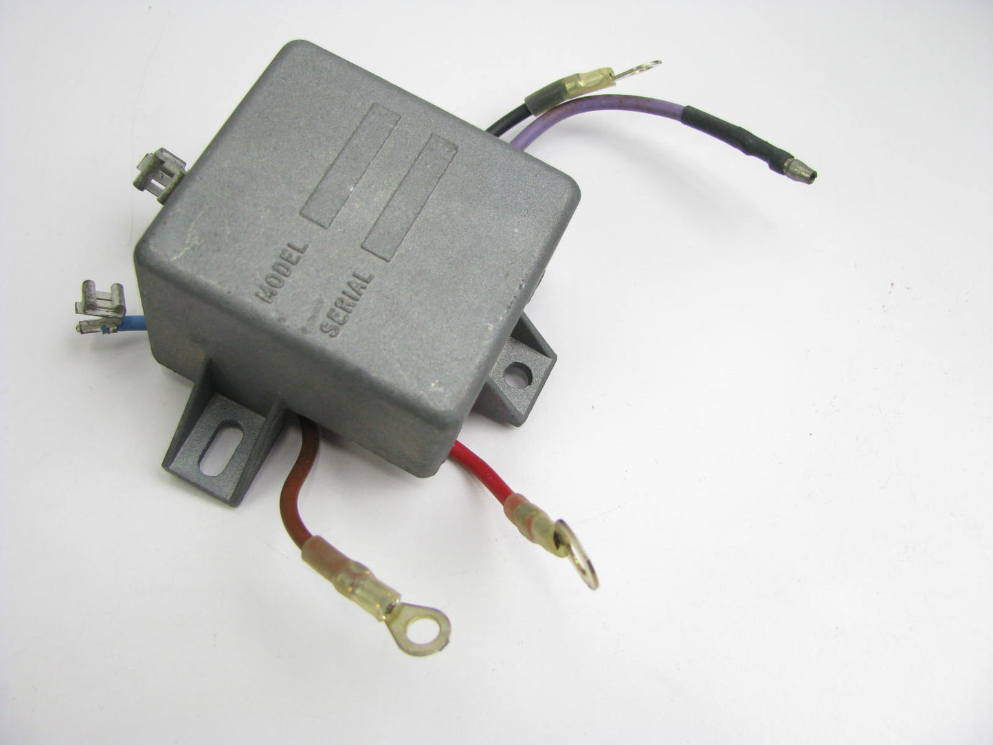 NEW - OUT OF BOX STANDARD VR445 Voltage Regulator - 6 Terminal 12V D5JL-10316-A