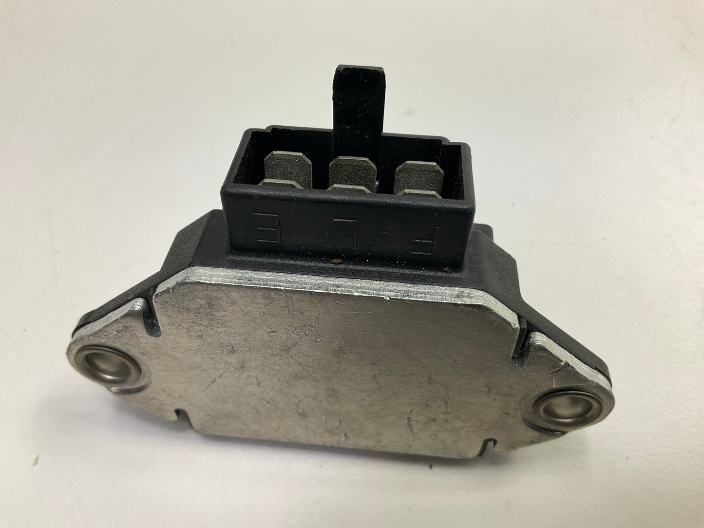 NEW - OUT OF BOX VR783 Voltage Regulator