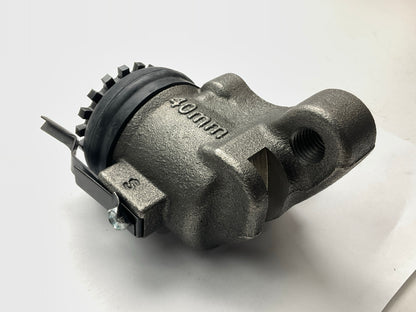 NEW UNBOXED W123270 Front Right Drum Brake Wheel Cylinder
