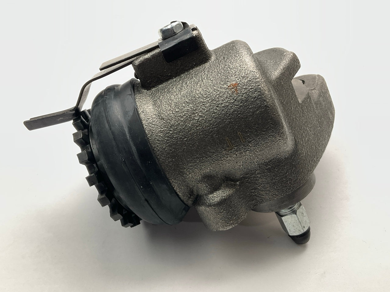 NEW UNBOXED W123270 Front Right Drum Brake Wheel Cylinder