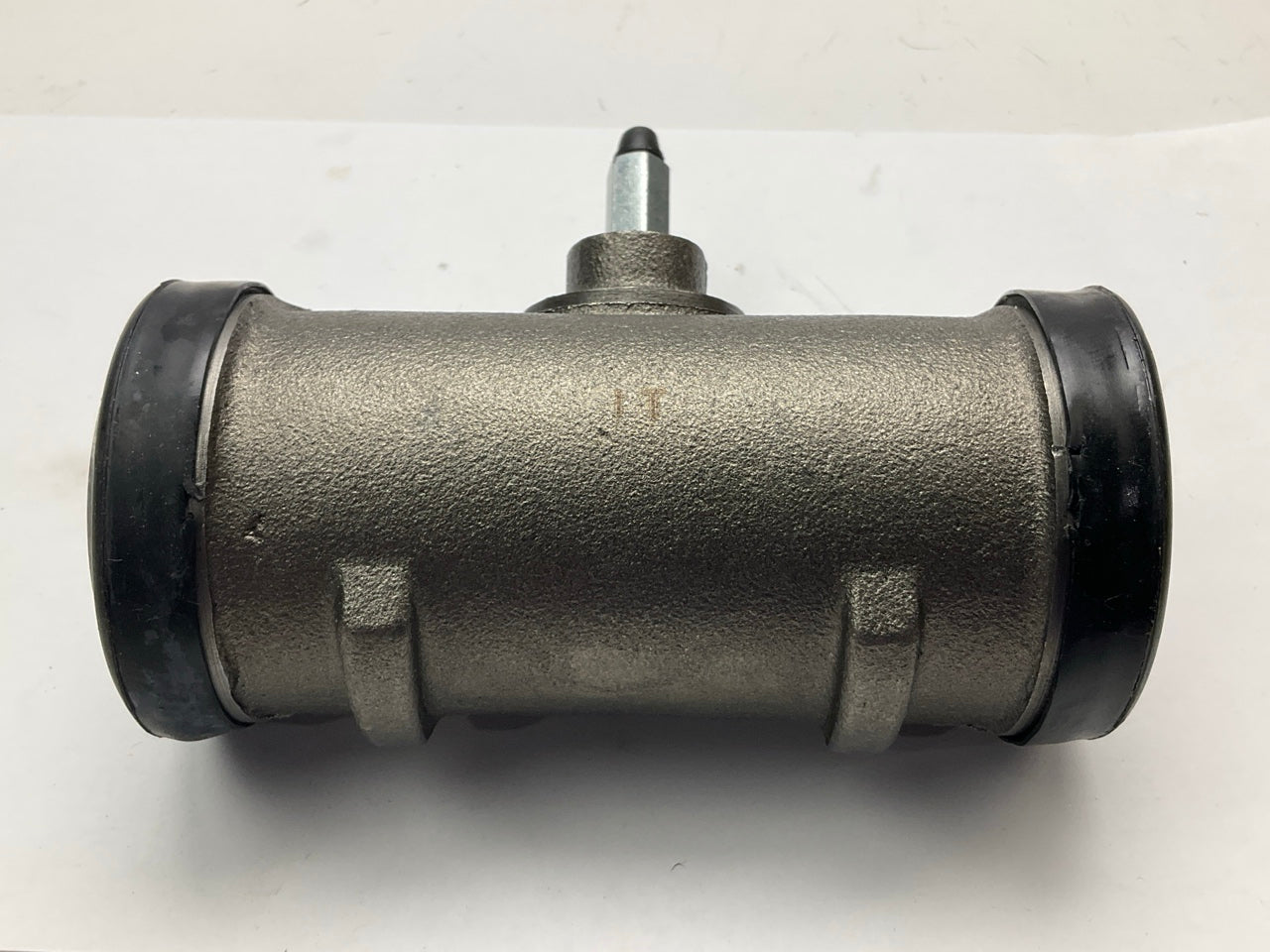 New Unboxed W123277 Front Left Drum Brake Wheel Cylinder For 1988-1995 Isuzu FTR