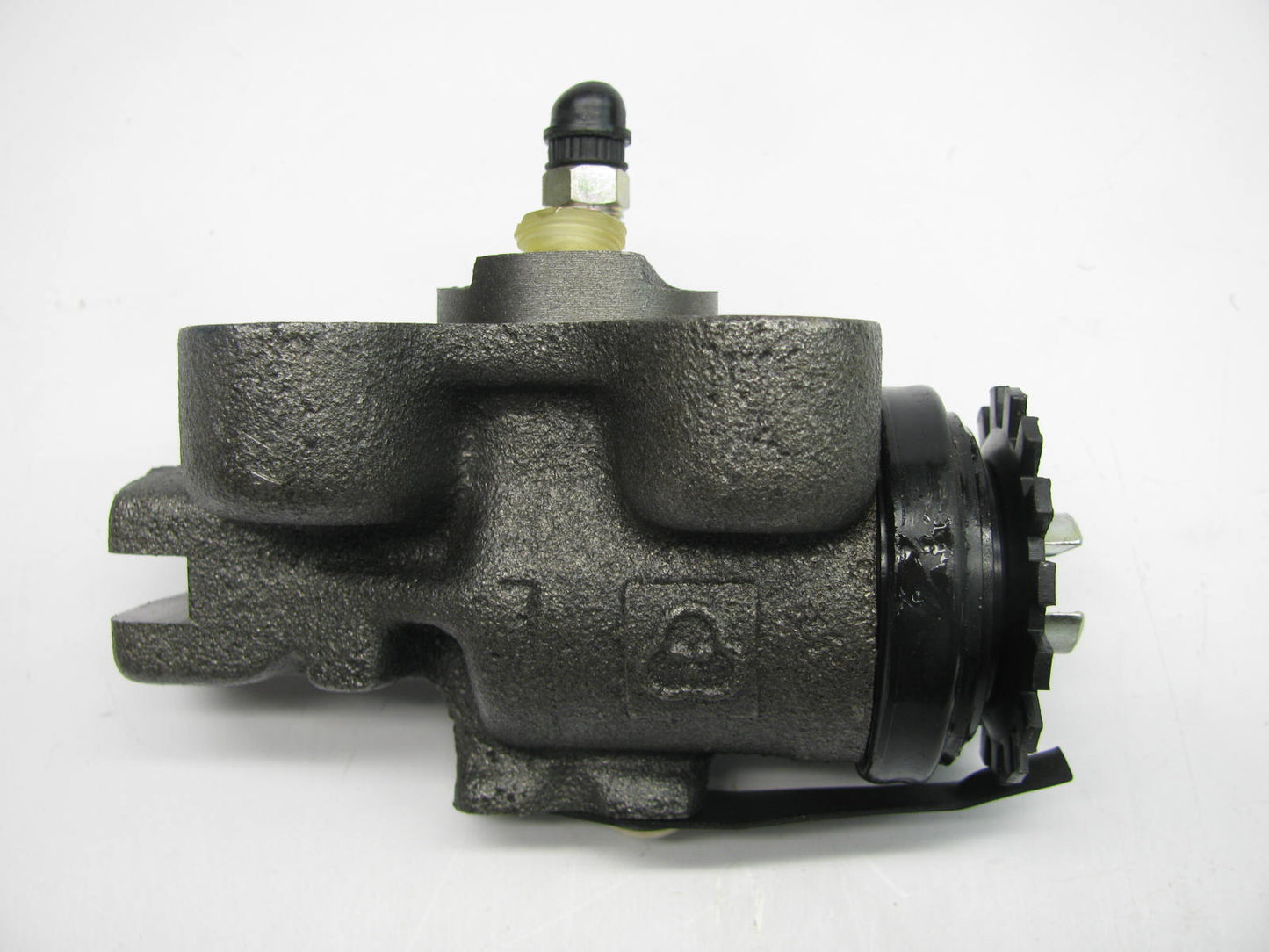NEW OUT OF BOX W128417 Front Left Drum Brake Wheel Cylinder 1991-1993 Isuzu NPR