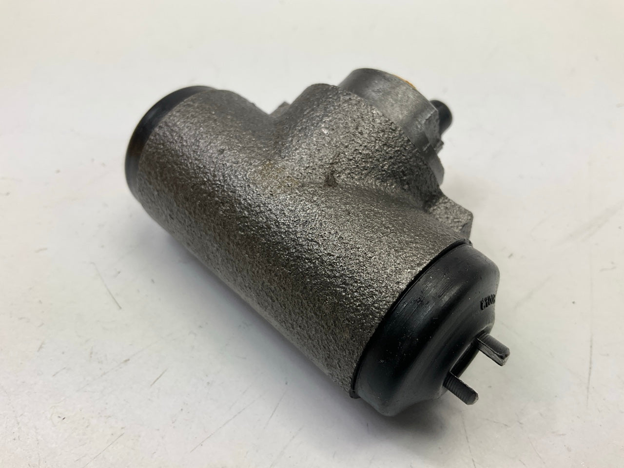 NEW UNBOXED W370038 Rear Drum Brake Wheel Cylinder