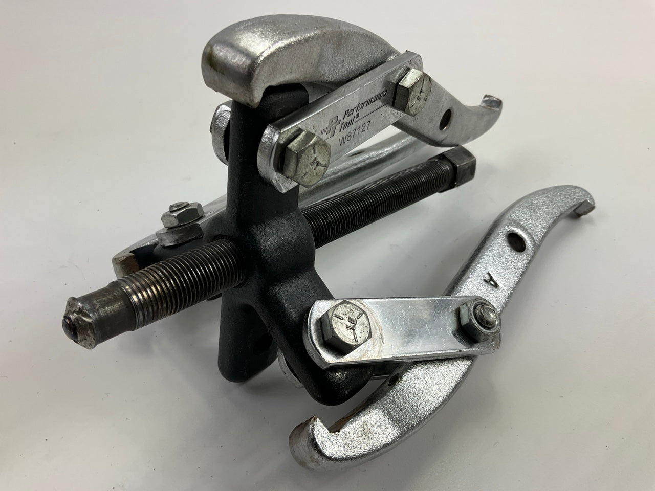 USED - Performance Tool W87127 2/3 Jaw Gear Puller With 5-1/2-Inch Reach