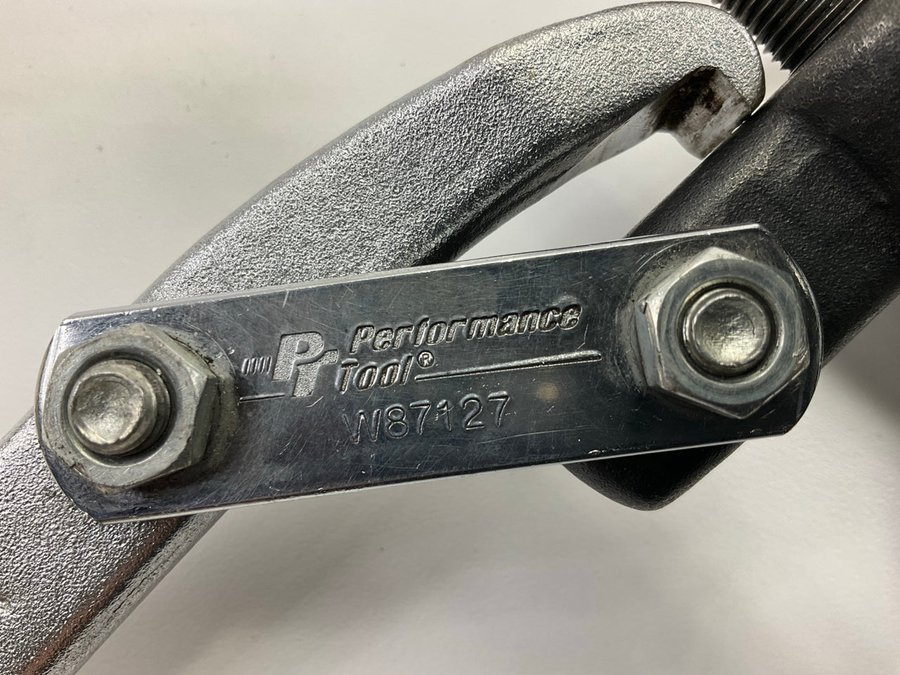 USED - Performance Tool W87127 2/3 Jaw Gear Puller With 5-1/2-Inch Reach