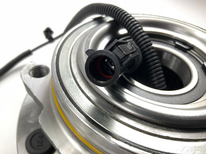 UNBOXED - WA515083 Front Wheel Bearing Hub 2005-10 F-450 F-550 - 4WD DUALLY