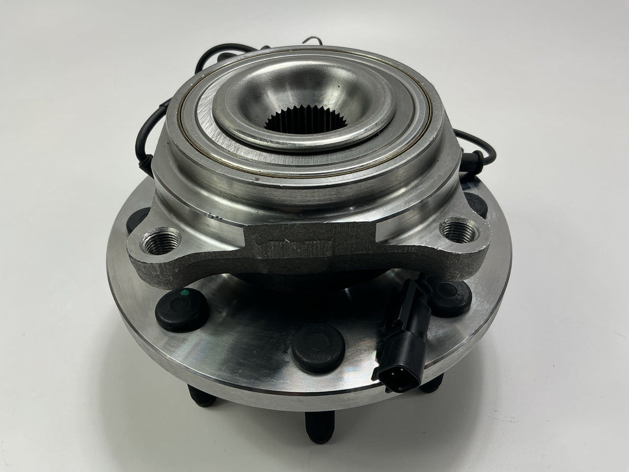 NEW UNBOXED WA515122 Front Wheel Hub Bearing For 09-11 Dodge Ram 2500 3500 4WD