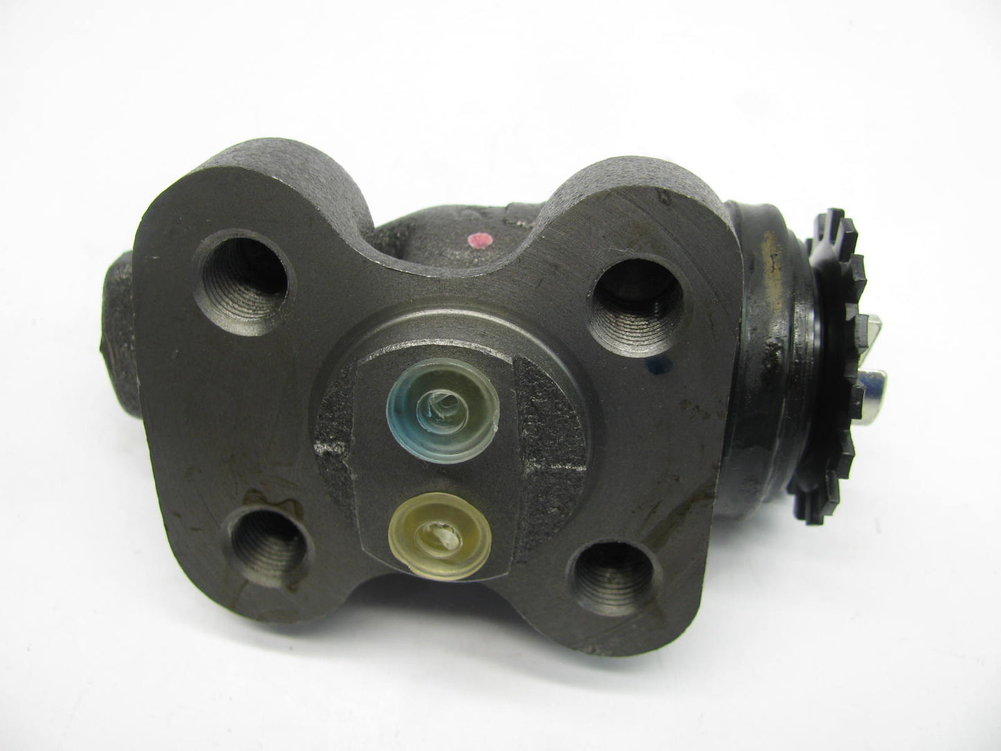 NEW - OUT OF BOX - Front Right Passengers Side Brake Wheel Cylinder WC370000