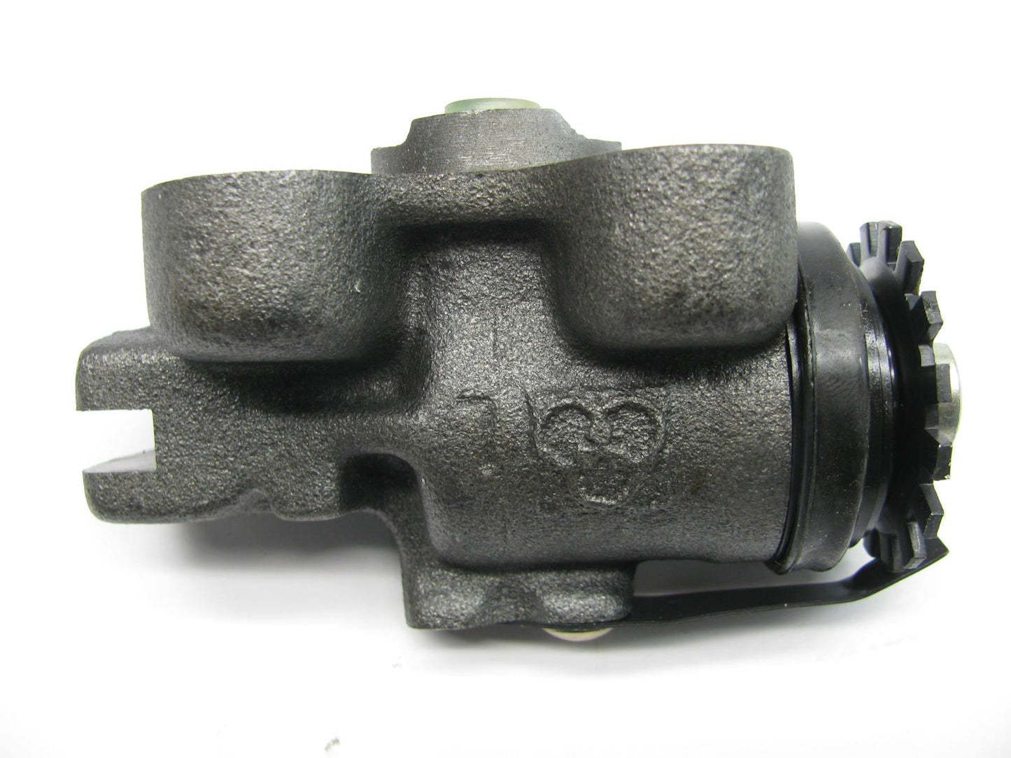 NEW OUT OF BOX WC370001 FRONT LEFT Drum Brake Wheel Cylinder 1991-1993 Isuzu NPR
