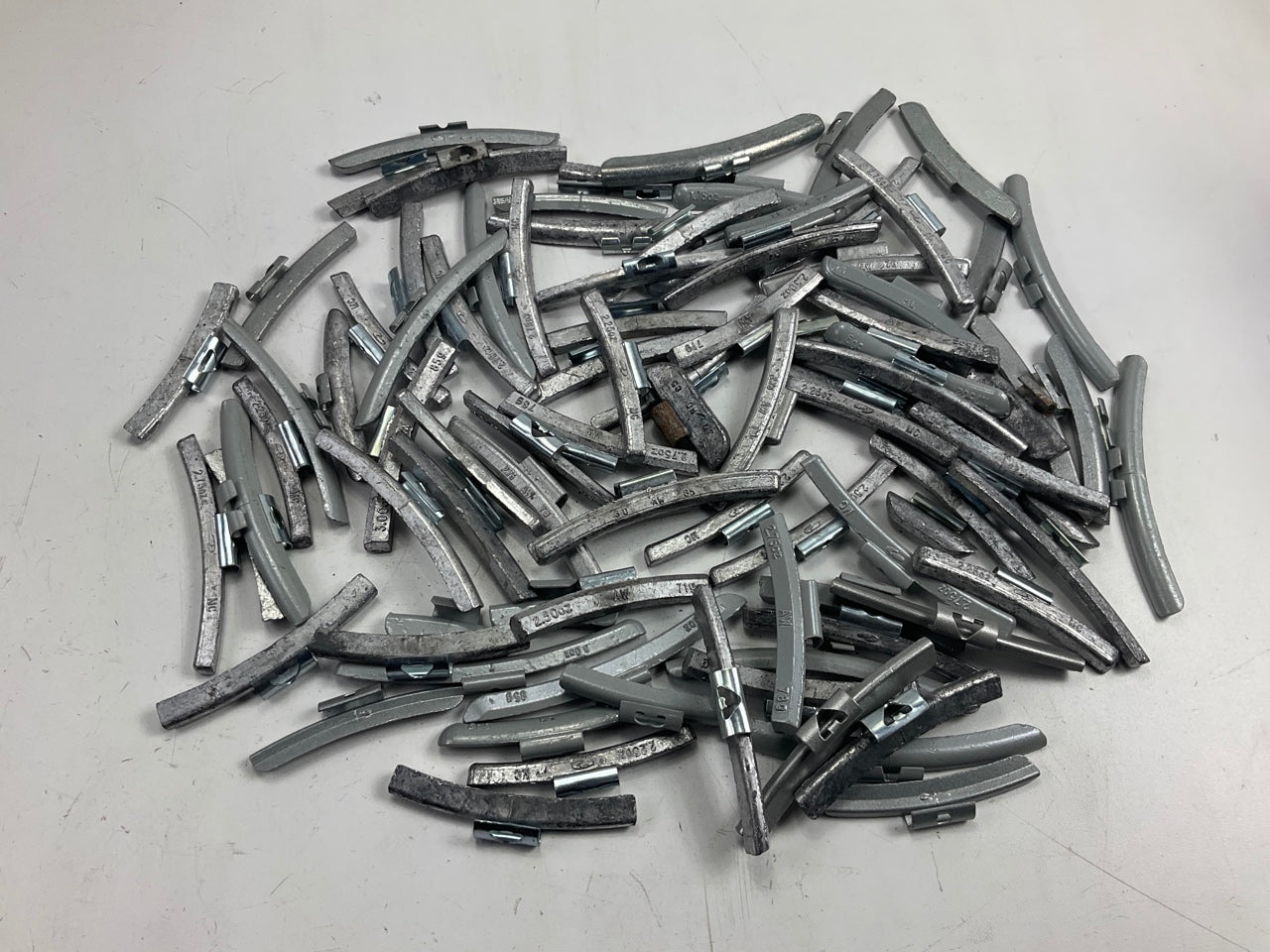 15 LBS - Mixed Lot Clip-On Wheel Balancing Weights, Assorted Sizes - UNUSED