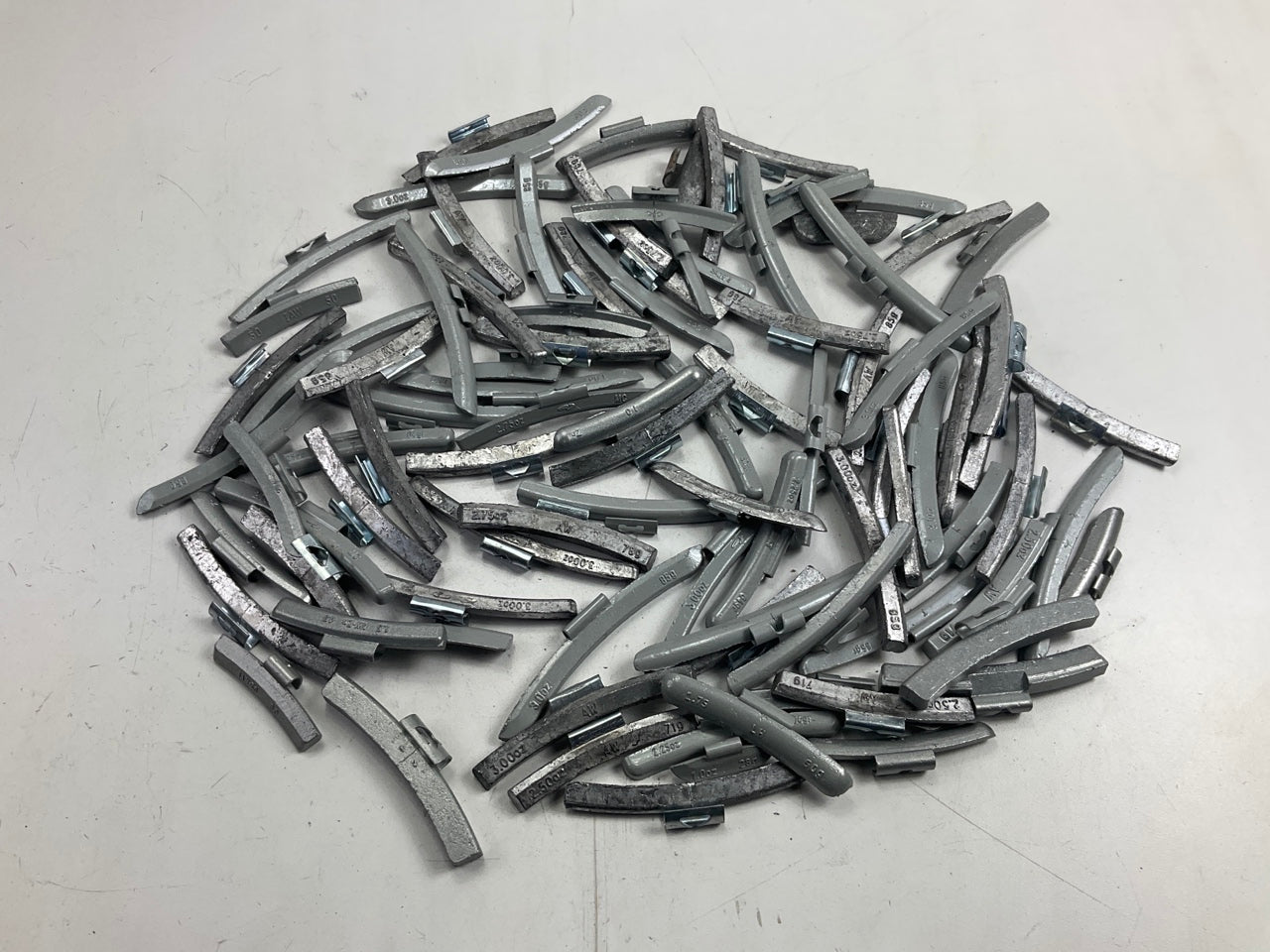 15 LBS - Mixed Lot Clip-On Wheel Balancing Weights, Assorted Sizes - UNUSED