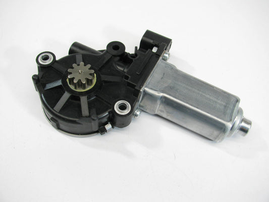 NEW - OUT OF BOX WL43057 Right Power Window Motor 1996-2007 Taurus 1996-05 Sable