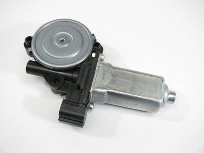 NEW - OUT OF BOX WL43057 Right Power Window Motor 1996-2007 Taurus 1996-05 Sable