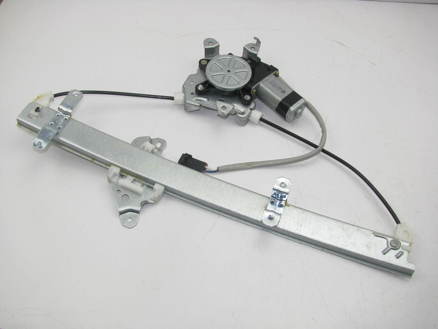 NEW UNBOXED Front Right Power Window Motor For 98-04 Nissan Frontier Pickup