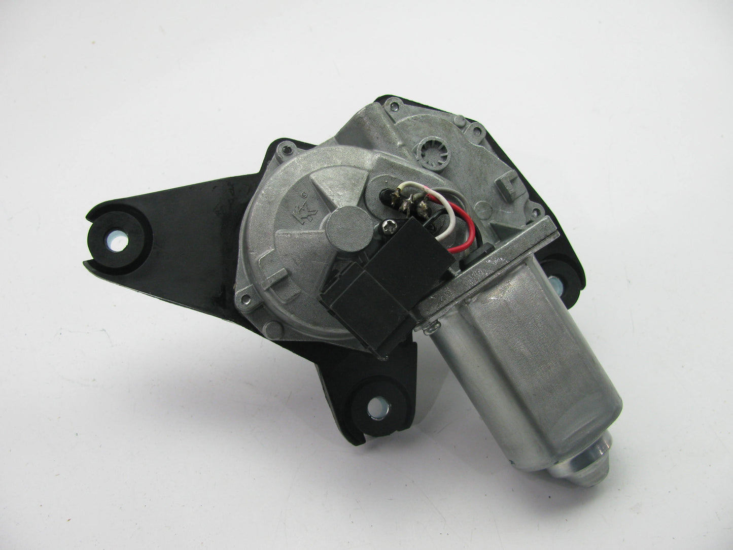 NEW OUT OF BOX - WPM3028 REAR Windshield Wiper Motor