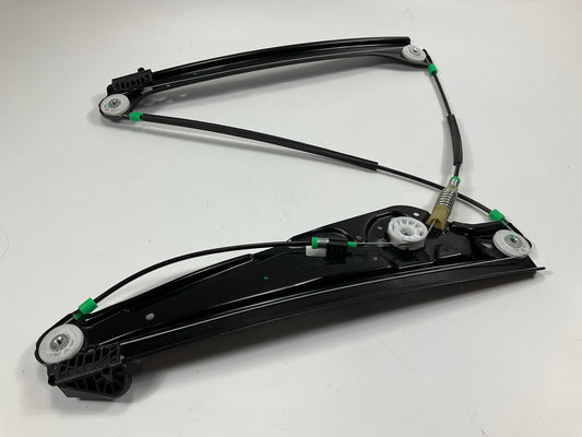 NEW - OUT OF BOX WR105FR Front Right Window Regulator