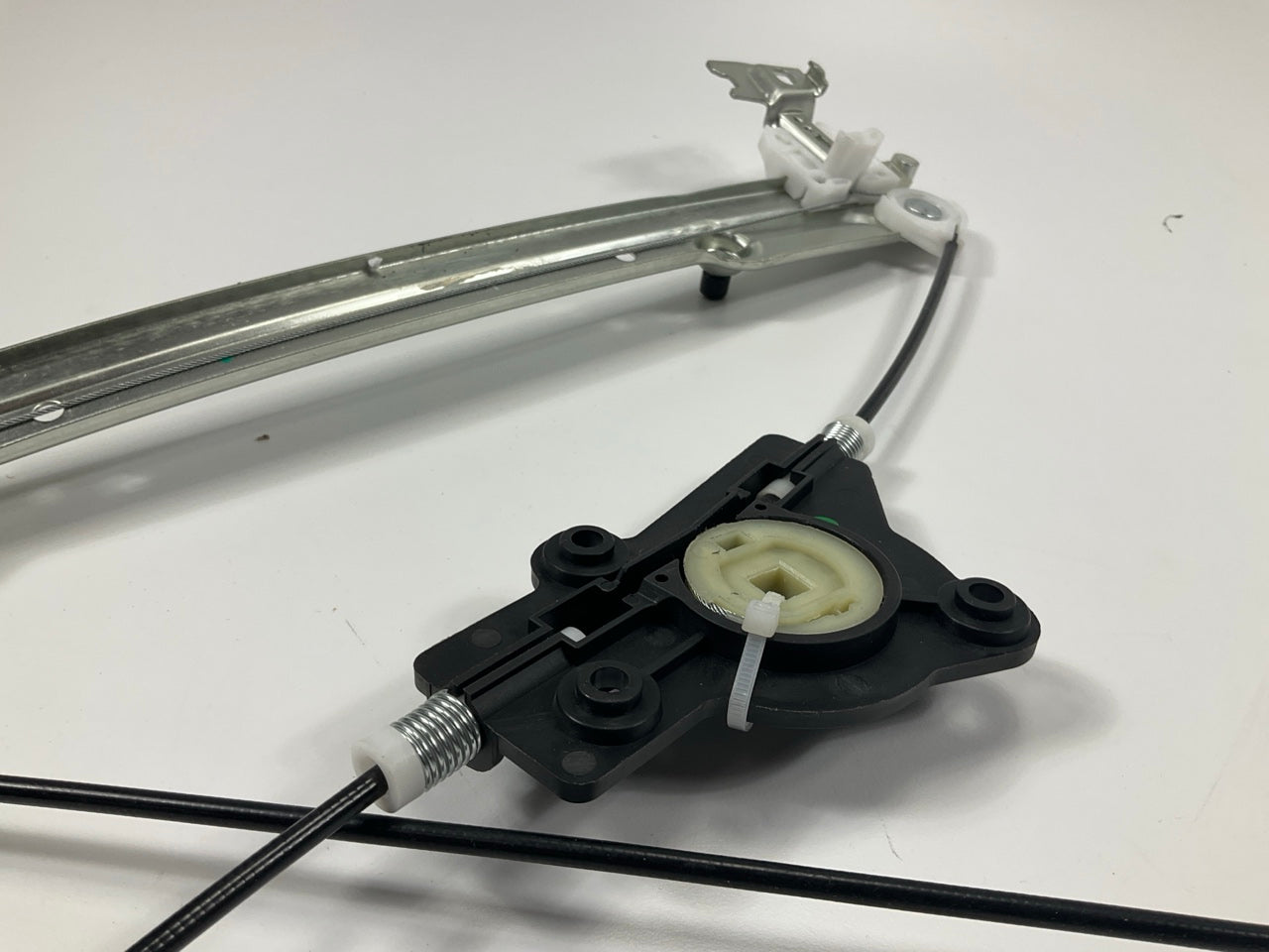 NEW - OUT OF BOX WR40345 Front Left Window Regulator - NO MOTOR