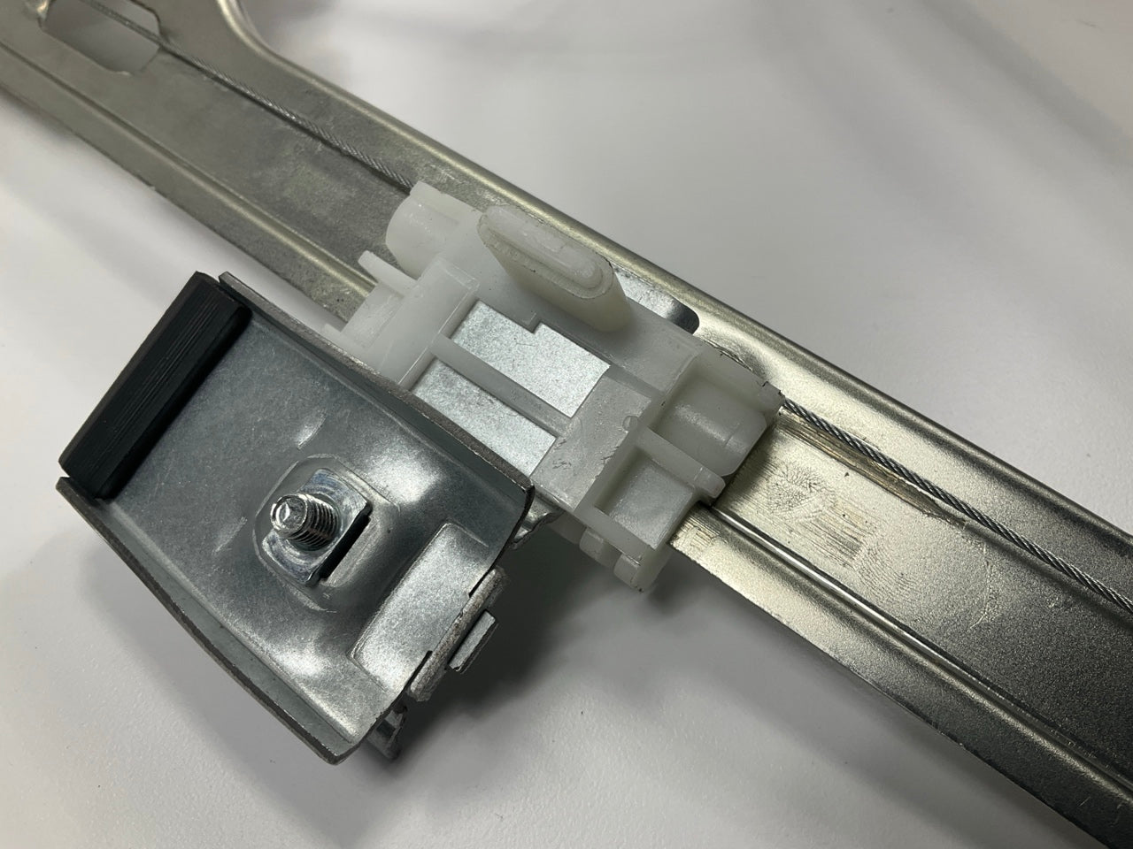 NEW - OUT OF BOX WR40517 Front Left Drivers Side Manual Window Regulator