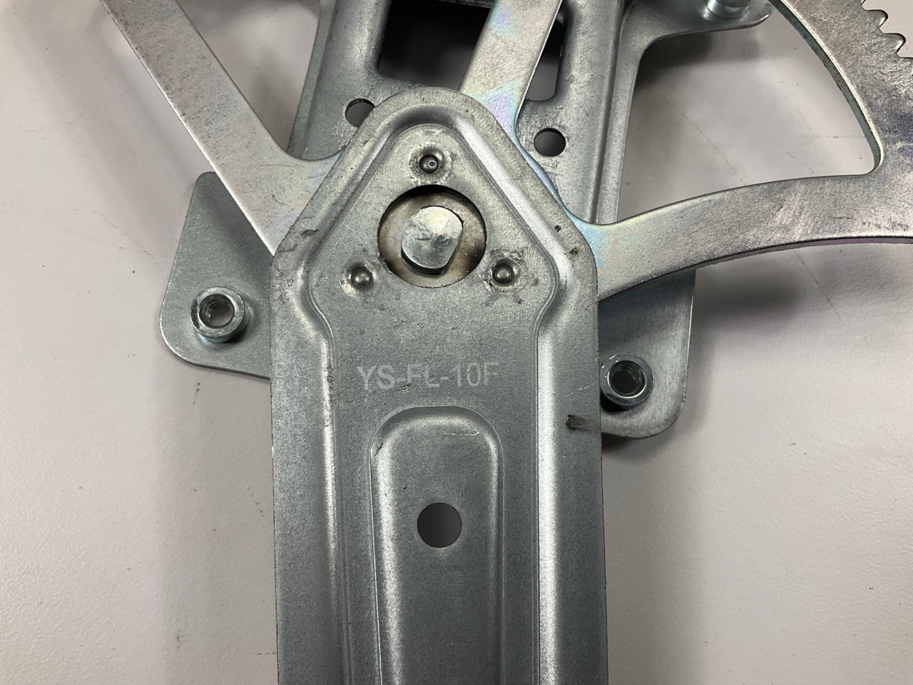 WR51780 Front Left Power Window Motor And Regulator Assembly