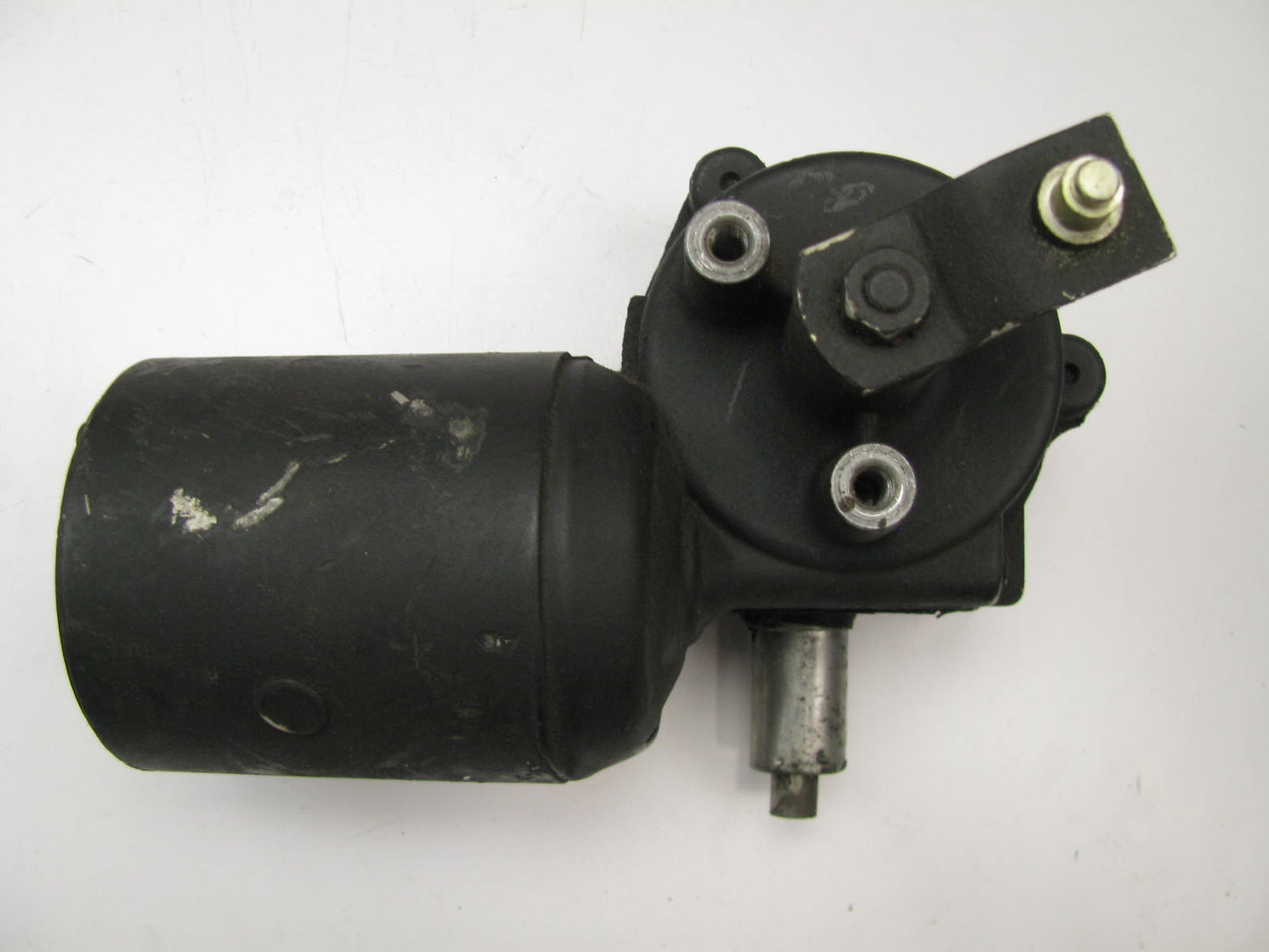 NOS 1964 American Bosch WWC-12L-2612-117 12 Volt Wiper Motor WWC 12K 655