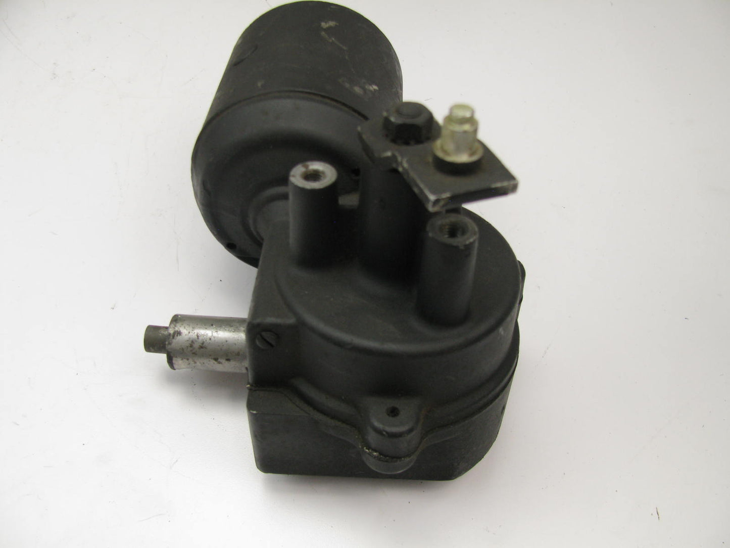 NOS 1964 American Bosch WWC-12L-2612-117 12 Volt Wiper Motor WWC 12K 655