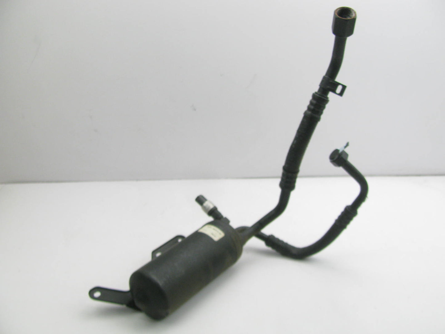 NEW - UNBOXED OEM Ford A/C Accumulator Receiver Drier XC2H-19C913-AA