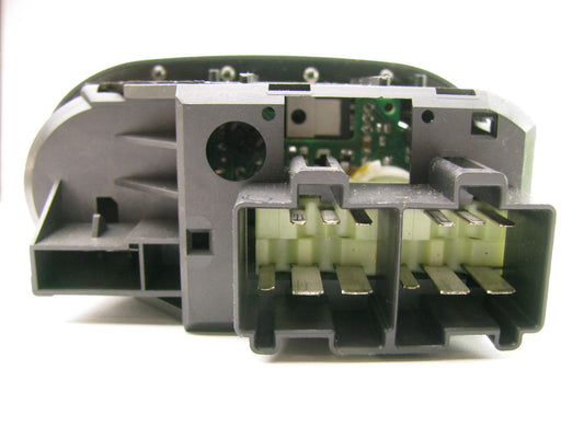 NEW - OUT OF BOX - OEM Ford XF1T-11654-BA Headlight Lamp Switch W/ AUTO CONTROL