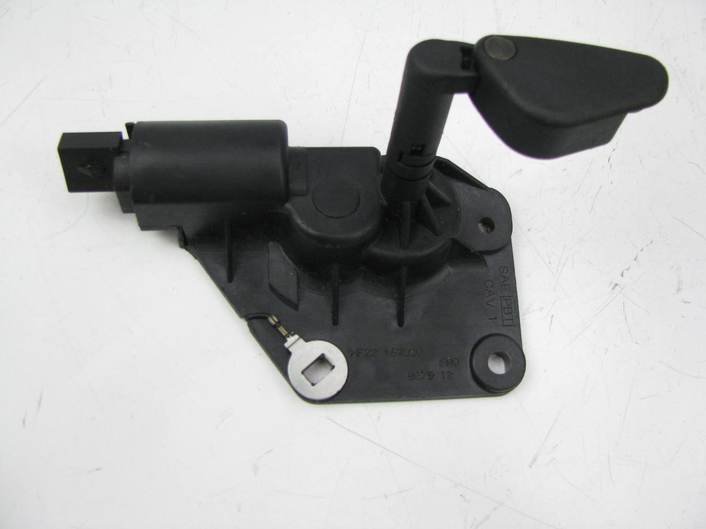 NEW - OUT OF BOX - OEM FORD XF22-163030-AD REAR RIGHT Quarter Window Motor