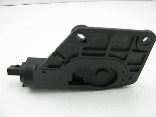 NEW - OUT OF BOX - OEM FORD XF22-163030-AD REAR RIGHT Quarter Window Motor