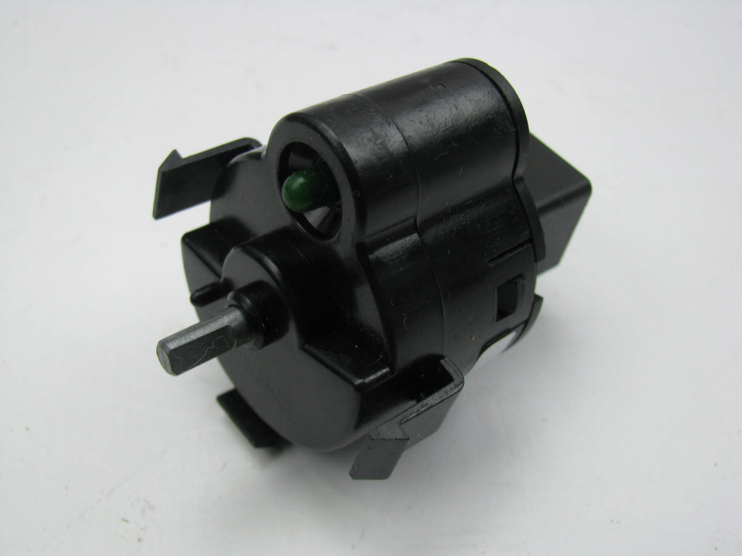 NEW - OUT OF BOX - OEM XF2T-11654-AD Headlamp Switch For 1999-2003 Ford Windstar