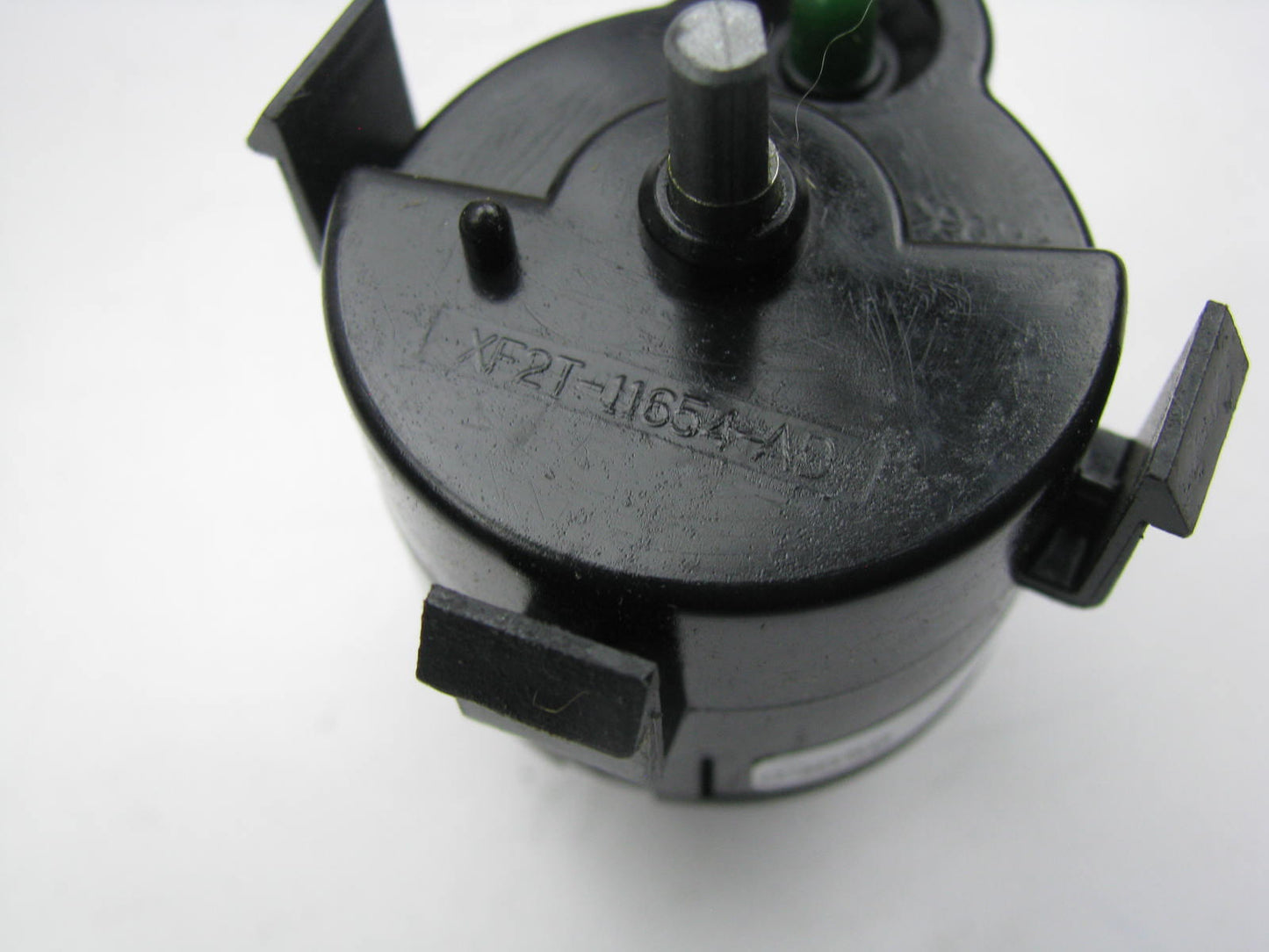 NEW - OUT OF BOX - OEM XF2T-11654-AD Headlamp Switch For 1999-2003 Ford Windstar
