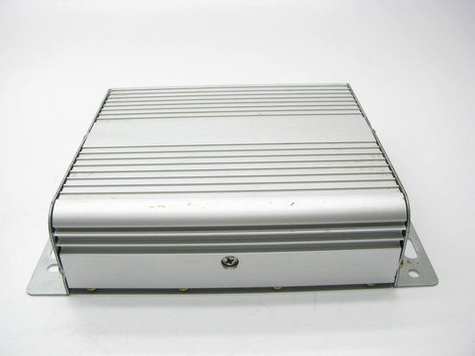 NEW - OUT OF BOX - OEM Ford XF3F-18C808-AA Radio Amplifier - NEW TAKE-OFF
