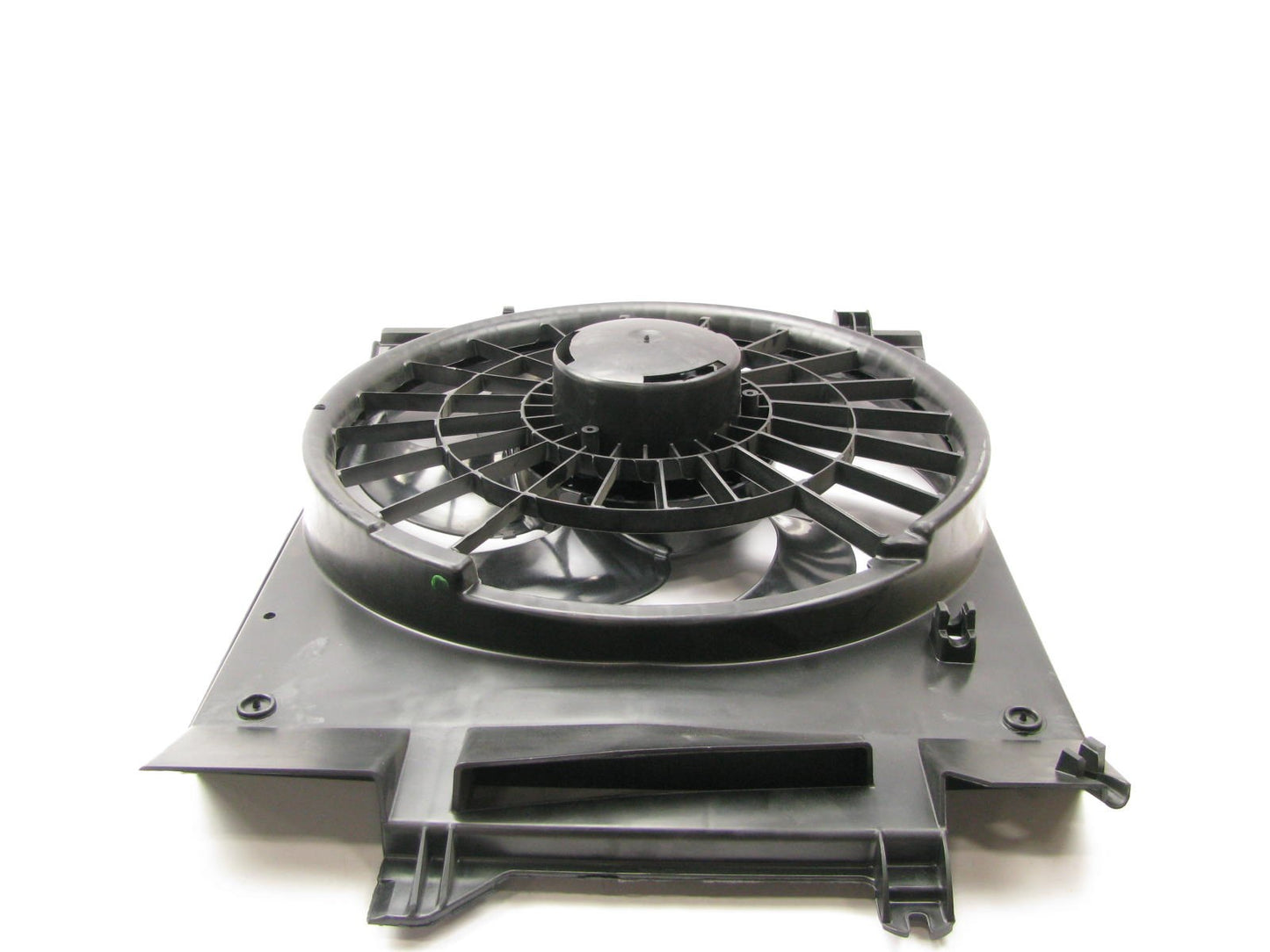 NEW - OUT OF BOX OEM XF5H-8C607-AD Electric Cooling Fan For 99-02 Quest Villager