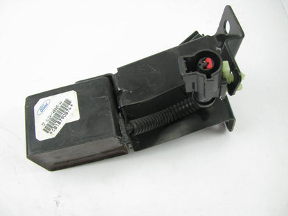 NEW - OUT OF BOX - OEM Ford XL2A-14B005-AA FRONT LEFT SRS Crash Sensor