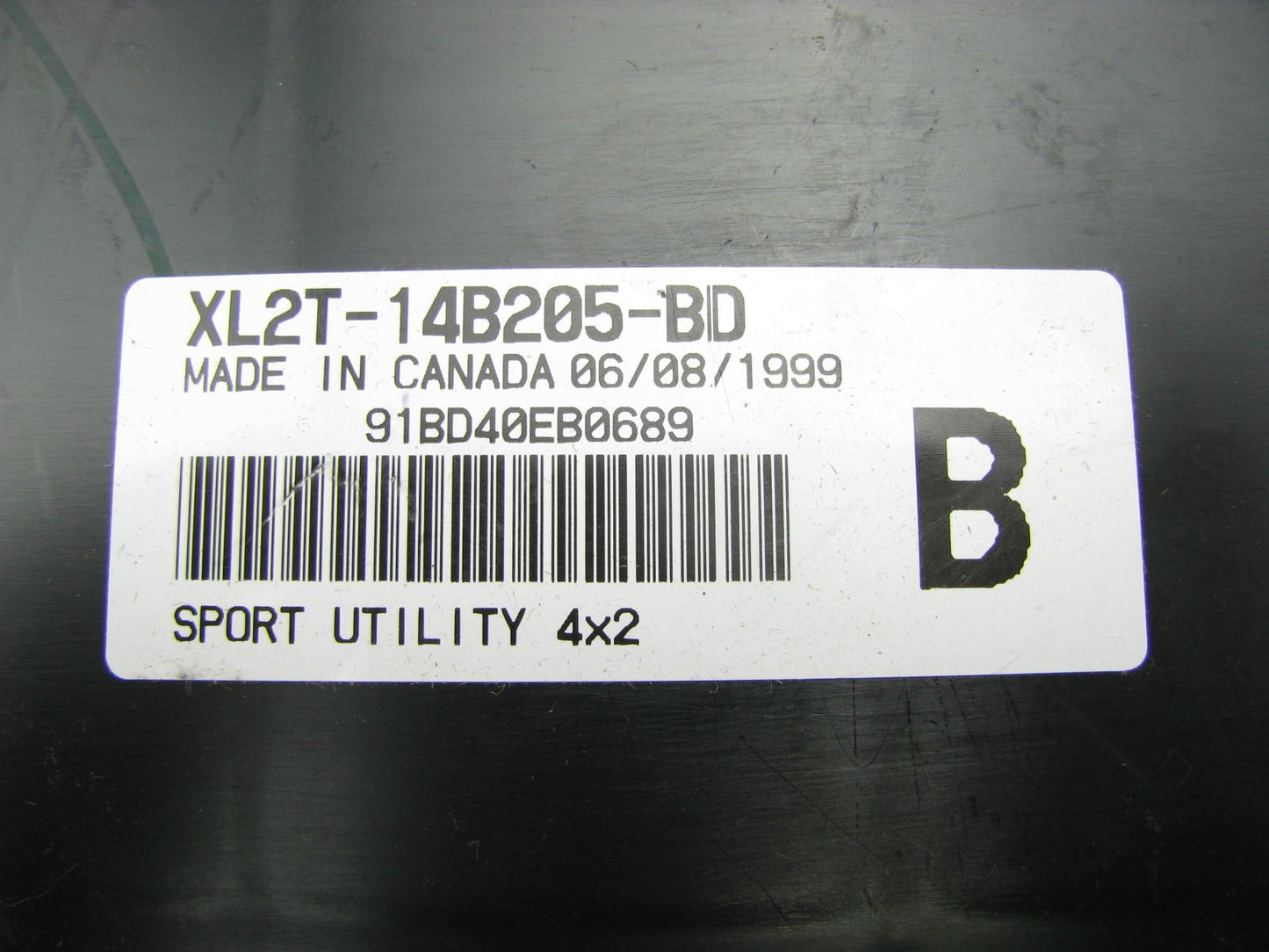 NEW OUT OF BOX OE Ford XL2T-14B205-BD GEM Body Control Module 99-01 Explorer RWD