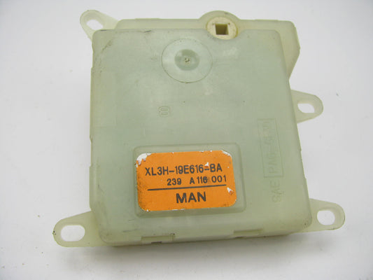 NEW - OUT OF BOX - OEM Ford XL3H-19E616-BA A/C Heater Blend Door Actuator