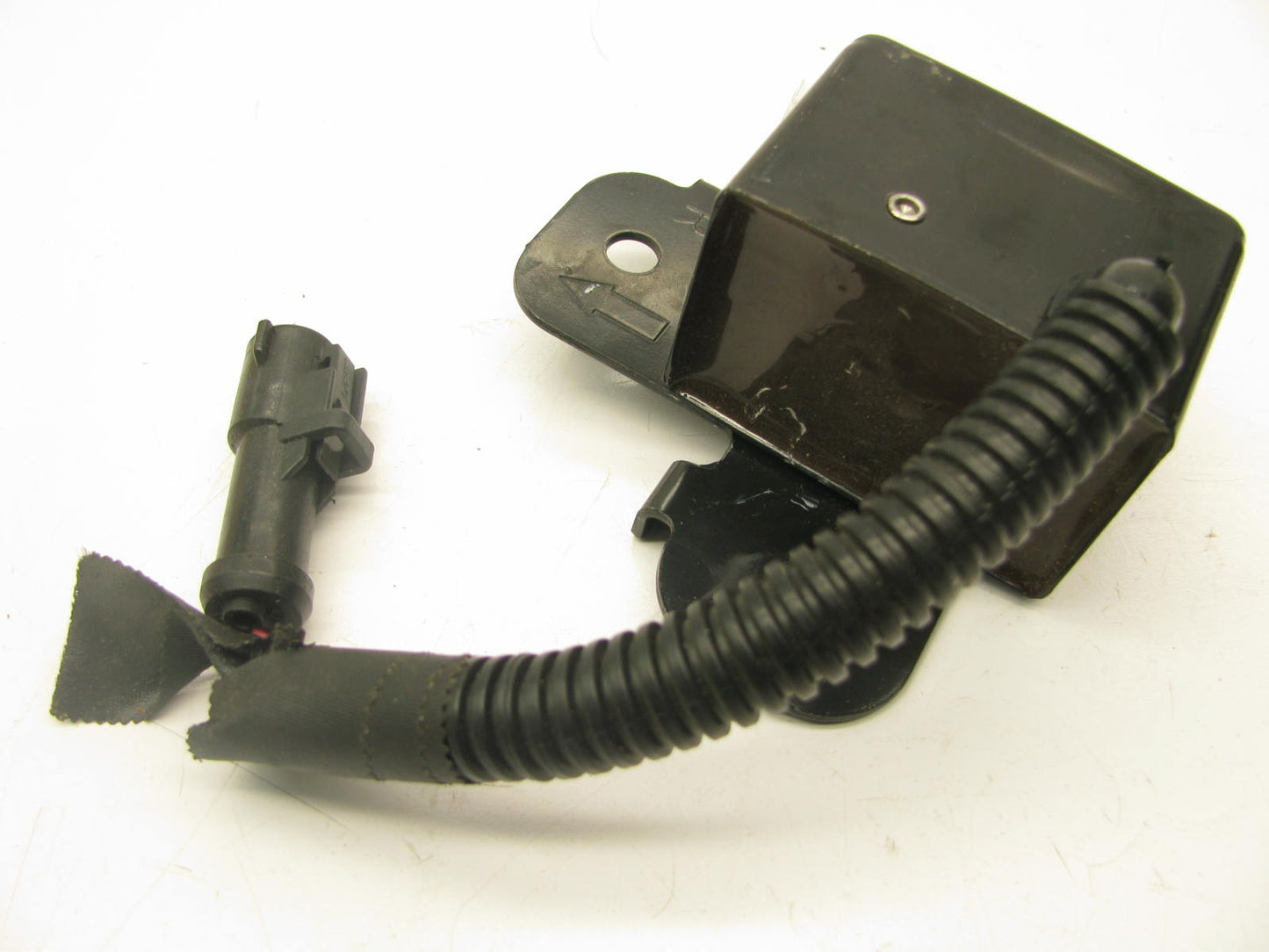 NEW - OUT OF BOX Ford Front RH SRS Crash Sensor F65B-14B004-AC 07-03 Navigator