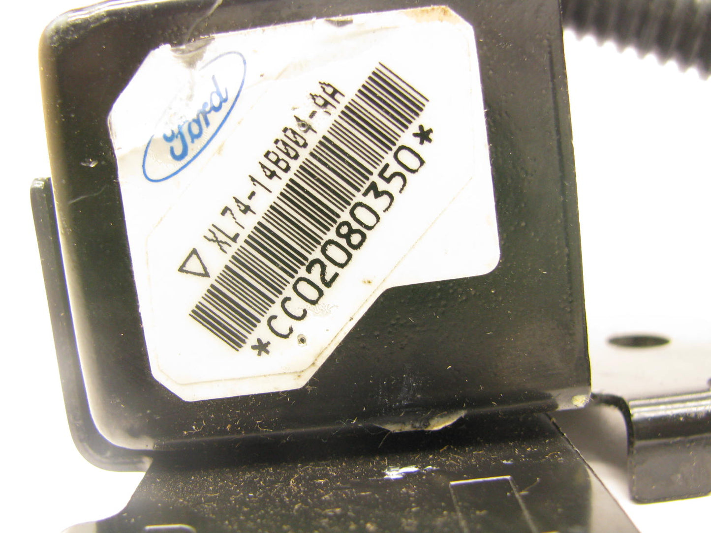 NEW - OUT OF BOX Ford Front RH SRS Crash Sensor F65B-14B004-AC 07-03 Navigator
