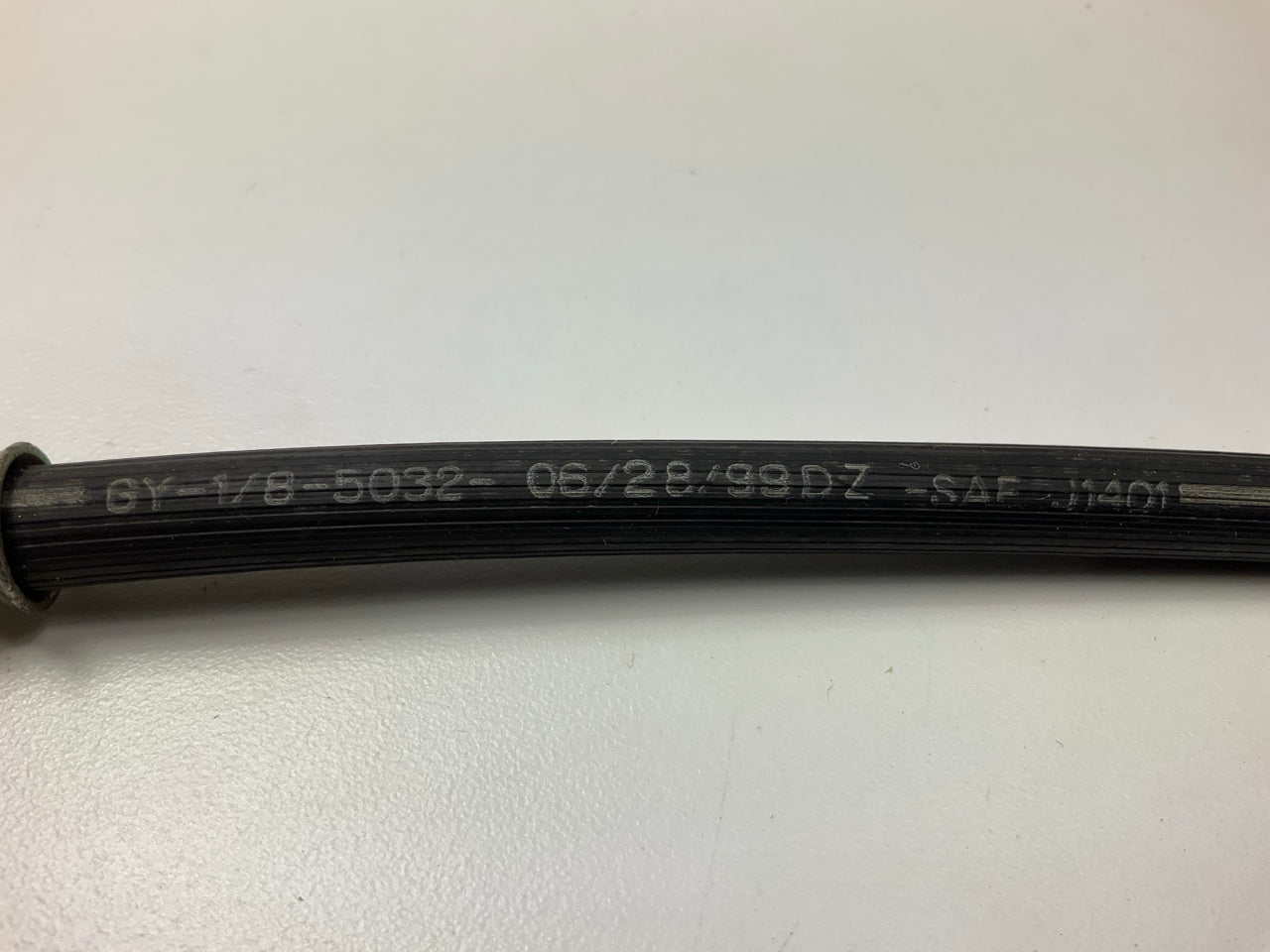 NEW - UNBOXED OEM  XR33-2A478-AC Rear Left Brake Hose For 1999-2004 Ford Mustang