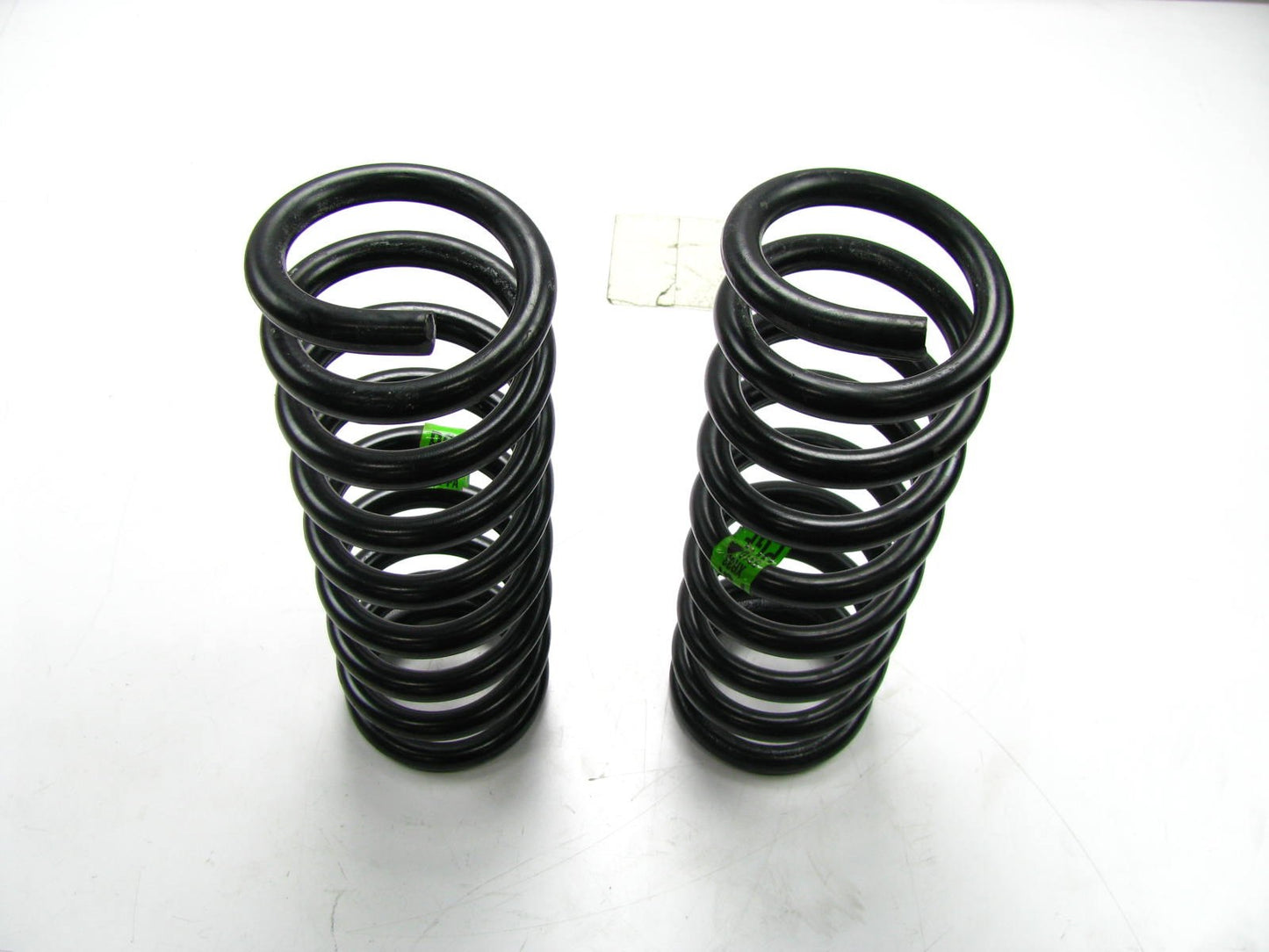 NEW - OUT OF BOX - OEM XR33-5310-PA FRONT Coil Springs 01 Ford Mustang Coupe GT