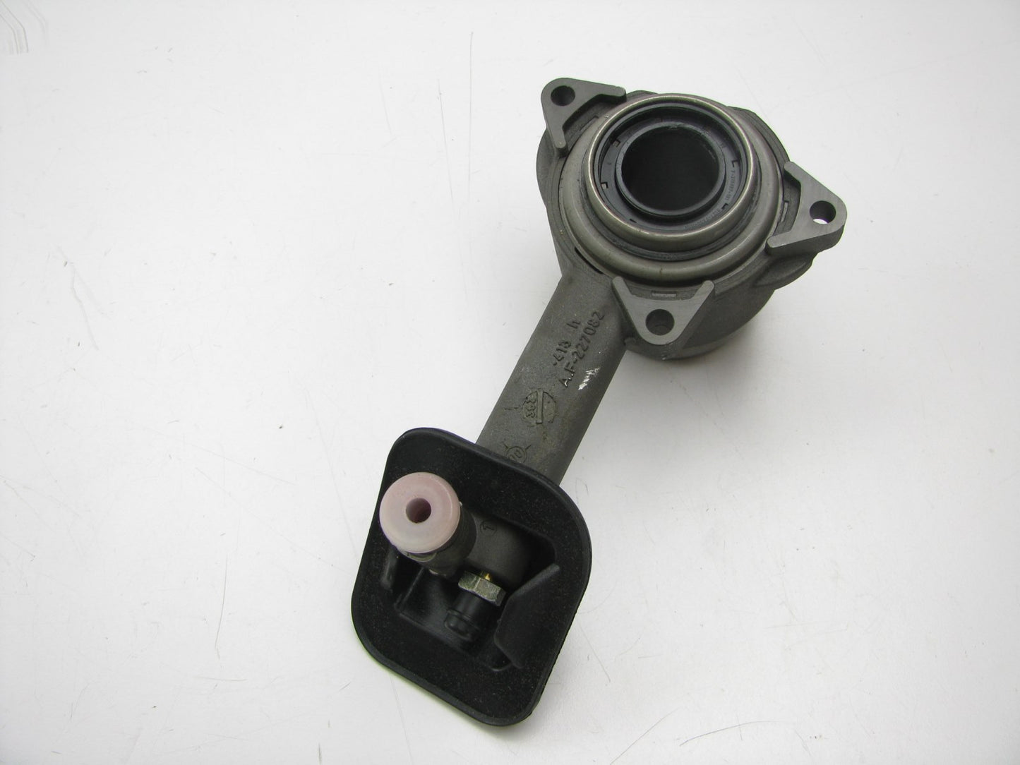 NEW - OUT OF BOX - OEM Ford XS41-7A564-AB Hydraulic Clutch Slave Release Bearing