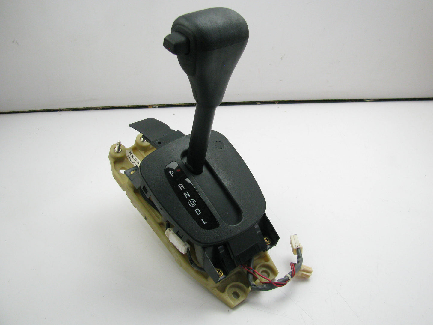 NEW - UNBOXED XS4K-7200-AA Automatic Transmission Shifter For 1998-2003 Escort