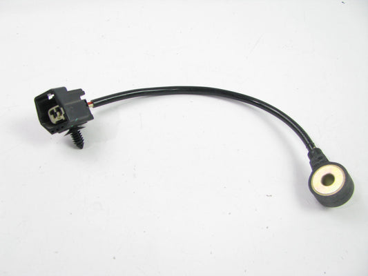 NEW UNBOXED Genuine OEM FORD XS7A-12A699-AA Ignition Knock Detonation Sensor