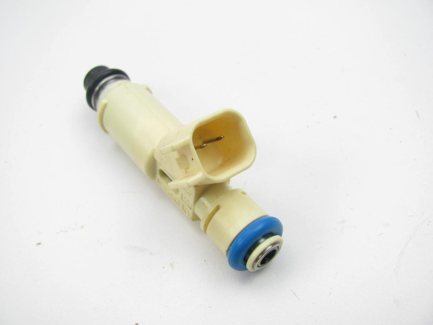 NEW - Out Of Box YL8E-C7B Fuel Injector 2001-2004 Ford Mercury Mazda 3.0L