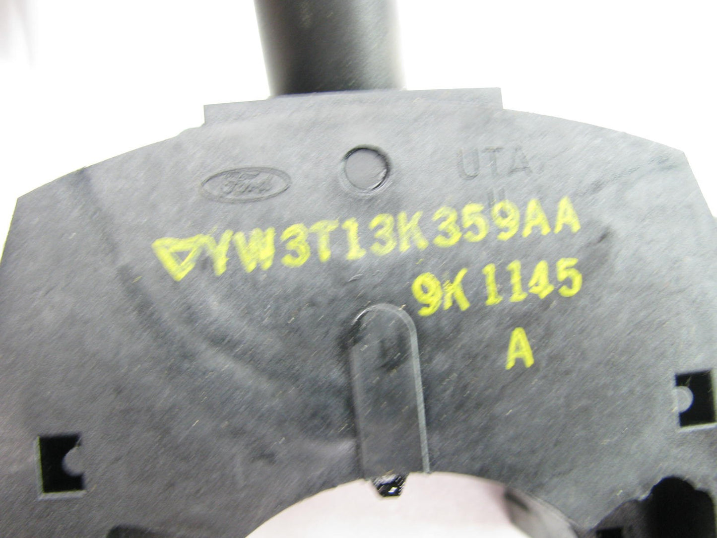 NEW - OUT OF BOX - OEM Ford YW3T-13K359-AA Turn Signal Wiper Combination Switch