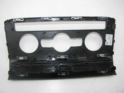 NEW OUT OF BOX ZSB-3CN-863-042E Climate Control Trim Panel 18-19 VW Atlas